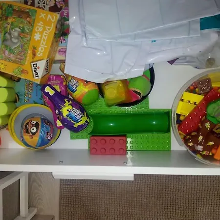 Con Terraza Y Jacuzzi, Zona Ciutadella 아파트