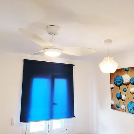 Con Terraza Y Jacuzzi, Zona Ciutadella 아파트